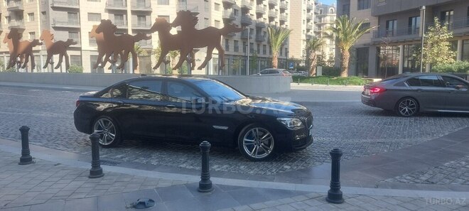 BMW 750 2013, 149,000 km - 4.4 l - Bakı