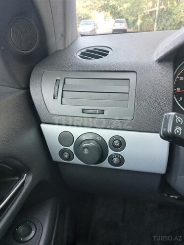 Opel Astra 2004, 296,400 km - 1.4 l - Bakı