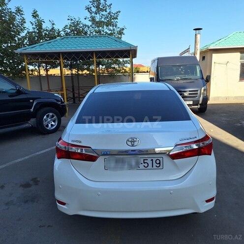 Toyota Corolla 2014, 117,800 km - 1.6 l - Bakı