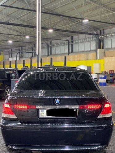 BMW 745 2003, 282,000 km - 4.4 l - Bakı