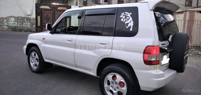 Mitsubishi Pajero io 1999, 300,000 km - 1.8 l - Bakı