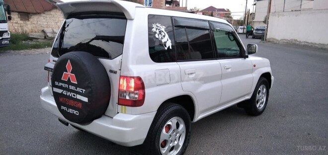 Mitsubishi Pajero io 1999, 300,000 km - 1.8 l - Bakı