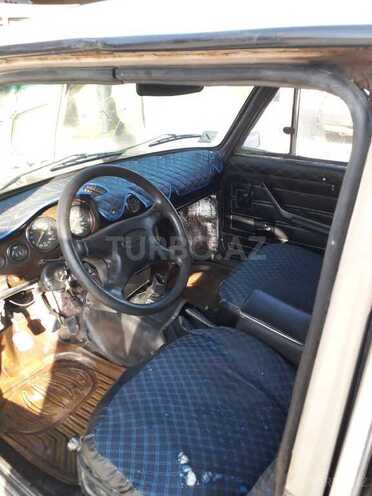 LADA (VAZ) 2106 1986, 100,000 km - 1.6 l - Salyan
