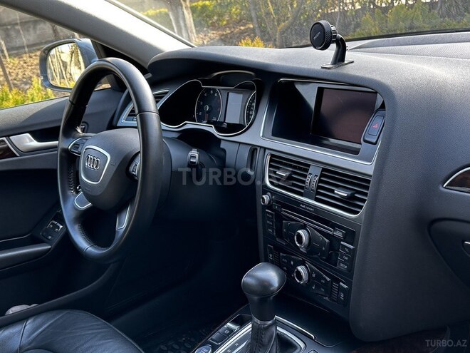 Audi A4 2014, 109,000 km - 1.8 l - Bakı