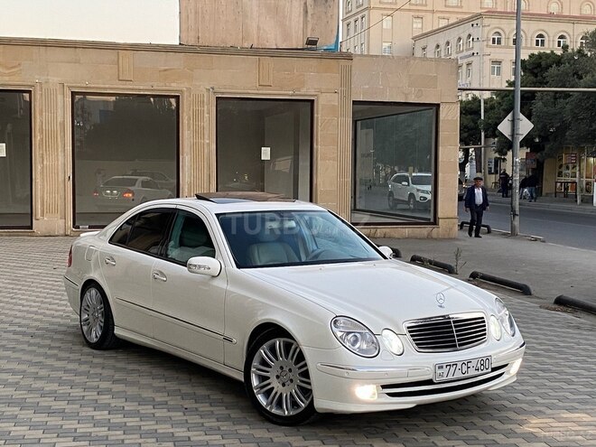 Mercedes E 240 2002, 290,000 km - 2.6 l - Bakı