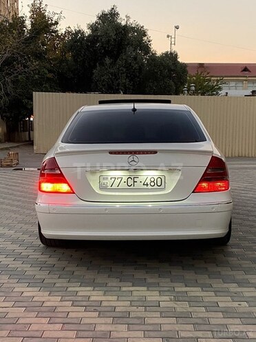 Mercedes E 240 2002, 290,000 km - 2.6 l - Bakı