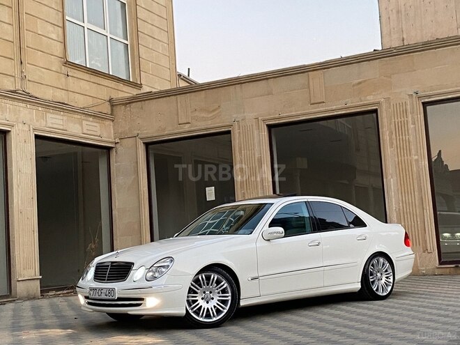 Mercedes E 240 2002, 290,000 km - 2.6 l - Bakı