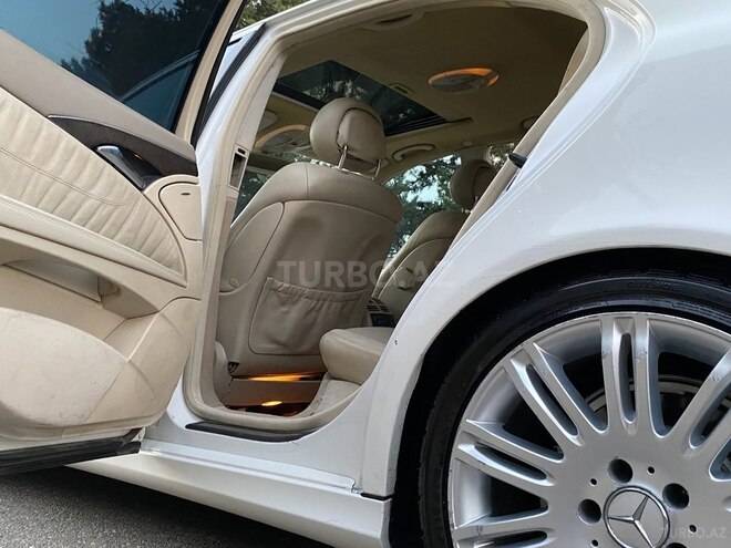 Mercedes E 240 2002, 290,000 km - 2.6 l - Bakı