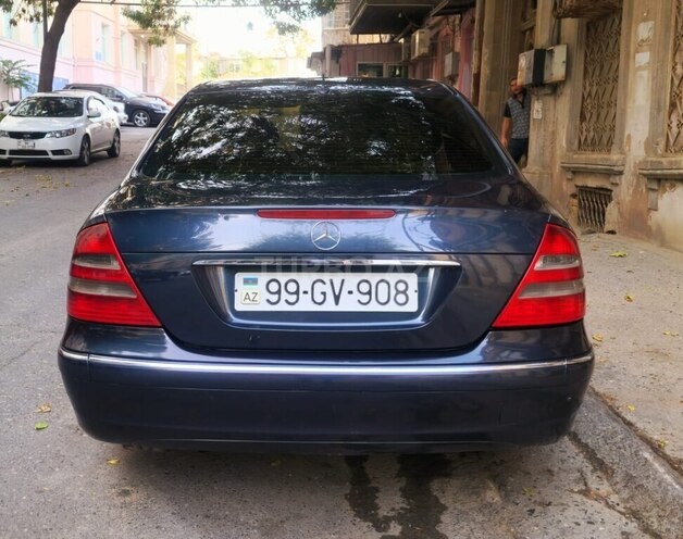 Mercedes E 220 2002, 426,250 km - 2.2 l - Bakı