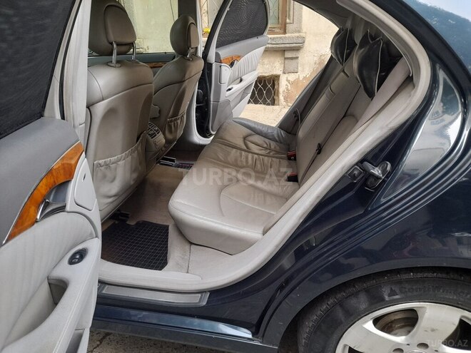 Mercedes E 220 2002, 426,250 km - 2.2 l - Bakı