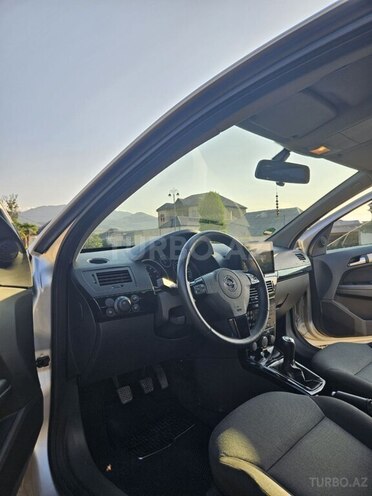 Opel Astra 2007, 70,000 km - 1.4 l - Göygöl