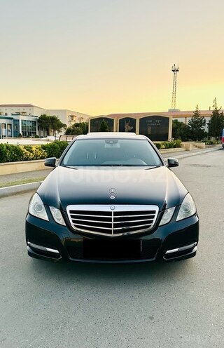 Mercedes E 220 2013, 198,099 km - 2.2 l - Bakı