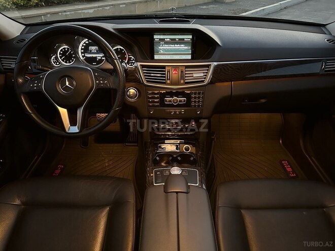 Mercedes E 220 2013, 198,099 km - 2.2 l - Bakı