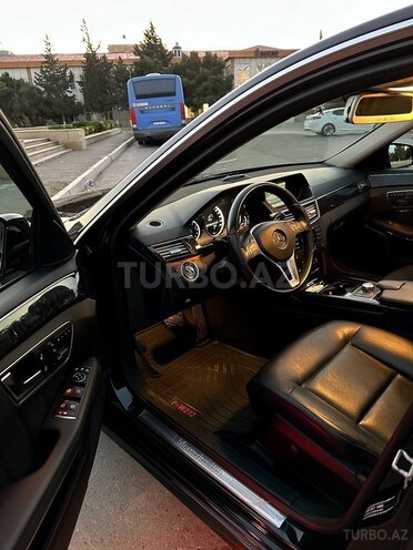 Mercedes E 220 2013, 198,099 km - 2.2 l - Bakı