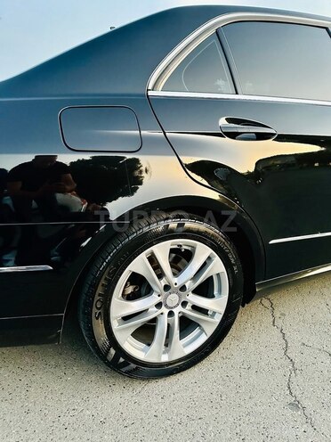 Mercedes E 220 2013, 198,099 km - 2.2 l - Bakı