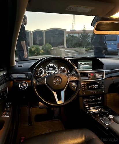 Mercedes E 220 2013, 198,099 km - 2.2 l - Bakı
