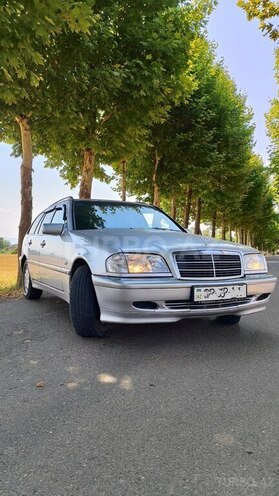 Mercedes C 220 1998, 230,000 km - 2.2 l - Bakı
