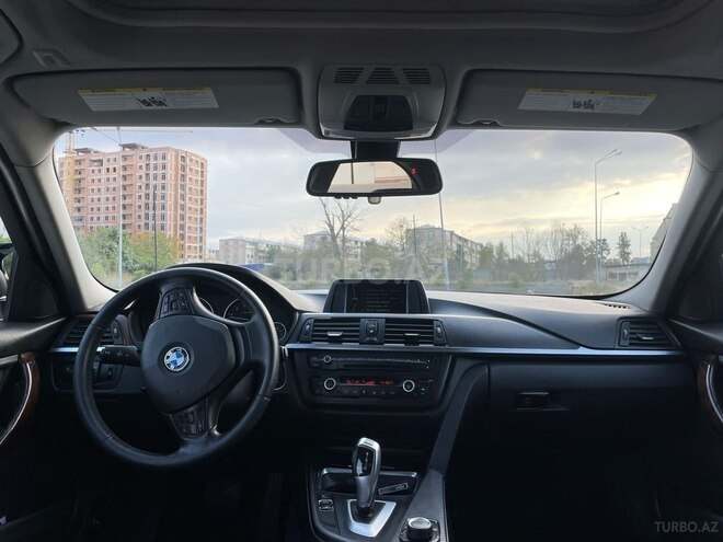 BMW 328 2013, 175,000 km - 2.0 l - Gəncə