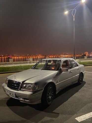 Mercedes C 220 1999, 368,000 km - 2.2 л - Bakı
