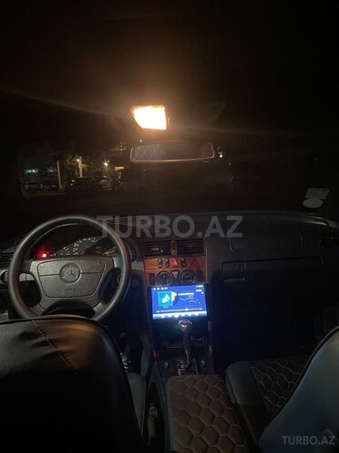 Mercedes C 220 1999, 368,000 km - 2.2 л - Bakı
