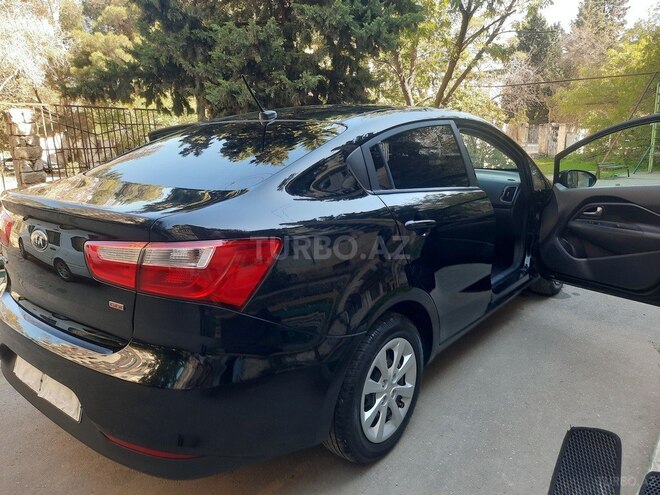 Kia Rio 2016, 132,000 km - 1.6 l - Bakı