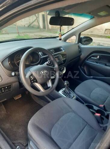 Kia Rio 2016, 132,000 km - 1.6 l - Bakı