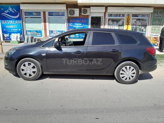 Opel Astra 2015, 180,000 km - 1.4 l - Bakı