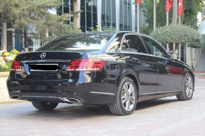 Mercedes E 220 2015, 176,620 km - 2.2 l - Bakı
