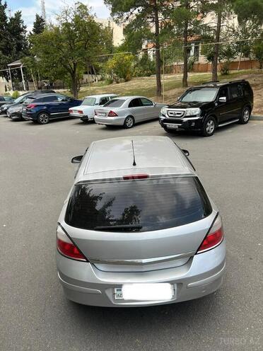 Opel Astra 2005, 194,000 km - 1.4 l - Bakı