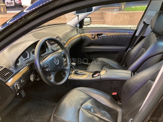 Mercedes E 350 2007, 275,000 km - 3.5 l - Bakı