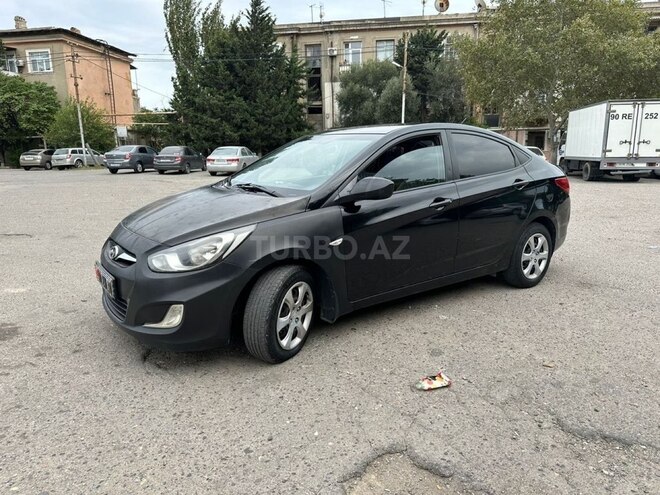 Hyundai Accent 2013, 270,000 km - 1.4 l - Bakı