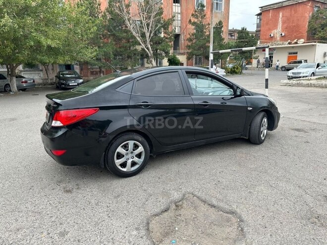 Hyundai Accent 2013, 270,000 km - 1.4 l - Bakı