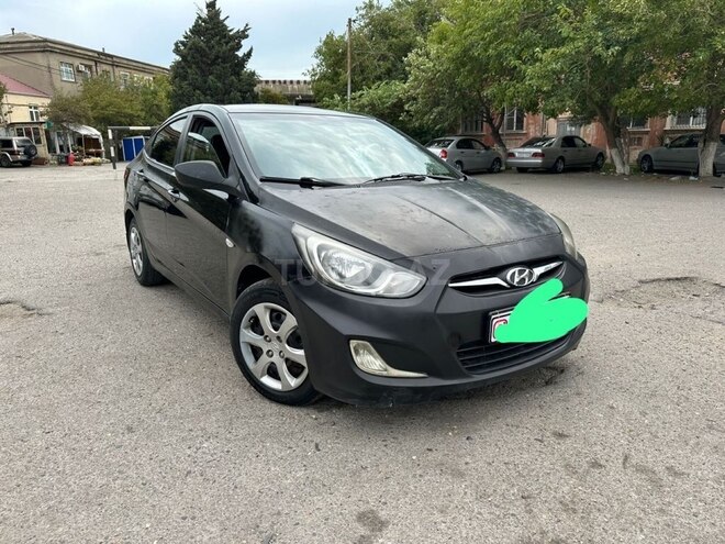 Hyundai Accent 2013, 270,000 km - 1.4 l - Bakı