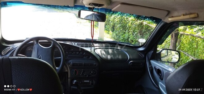 Chevrolet Niva 2004, 300,000 km - 1.7 l - Qax