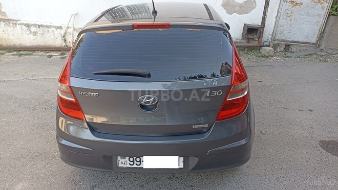 Hyundai i30 2008, 250,000 km - 1.6 л - Bakı
