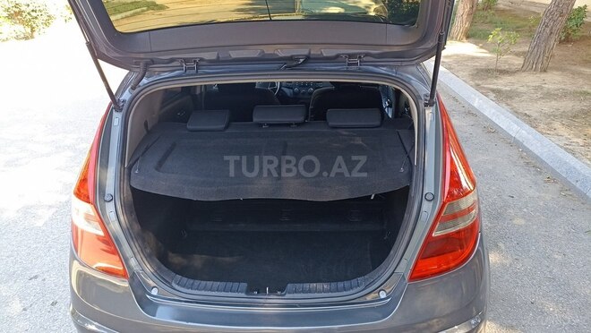 Hyundai i30 2008, 250,000 km - 1.6 л - Bakı