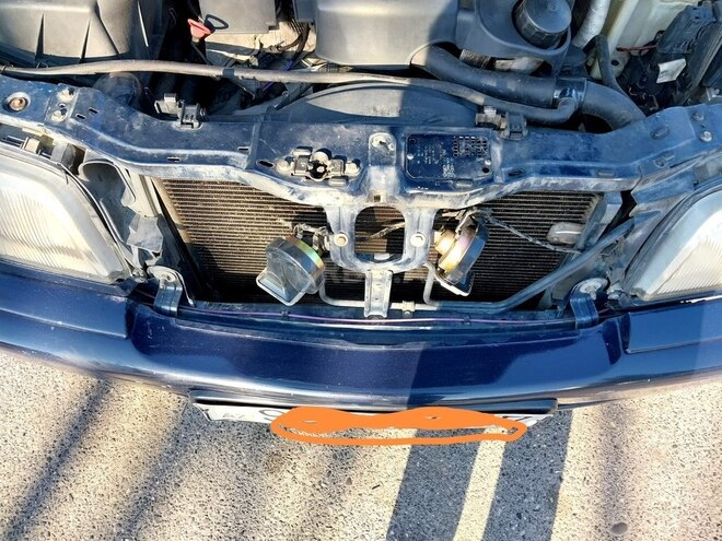 Mercedes C 240 1998, 288,000 km - 2.4 l - Bakı