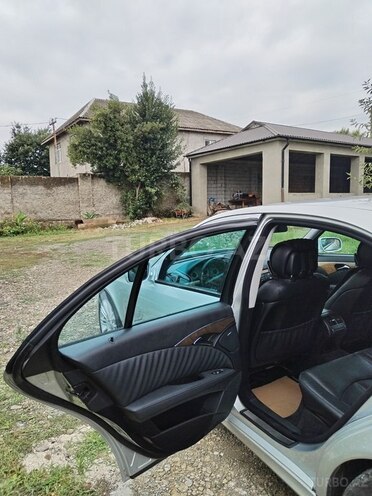 Mercedes E 220 2008, 250,000 km - 2.2 l - Bakı