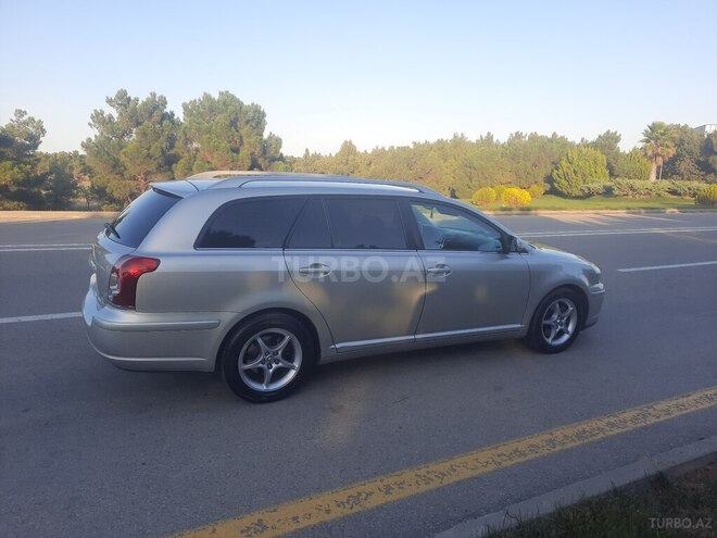Toyota Avensis 2006, 190,000 km - 2.0 л - Bakı