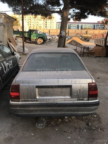 Opel Omega 1994, 215,000 km - 2.5 l - Bakı