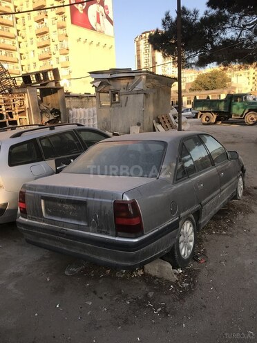 Opel Omega 1994, 215,000 km - 2.5 l - Bakı