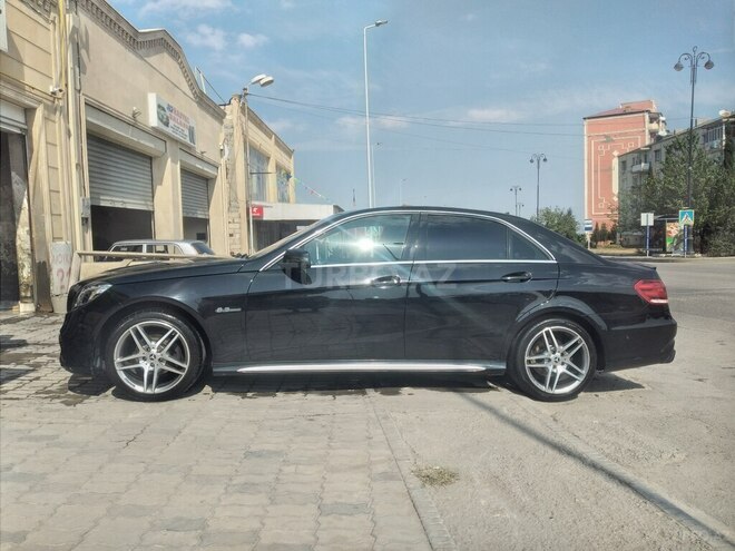 Mercedes E 200 2013, 220,000 km - 2.0 l - Gəncə