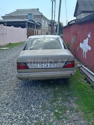 Mercedes E 250 1991, 500,000 km - 2.5 l - Cəlilabad