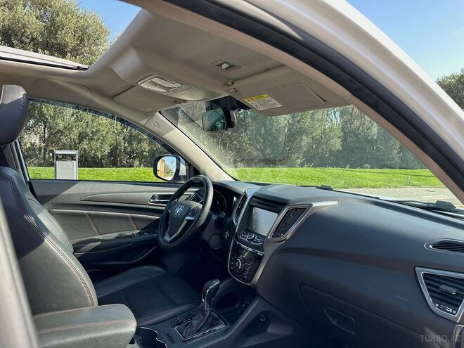 Changan CS 75 2015, 135,000 km - 1.8 l - Bakı