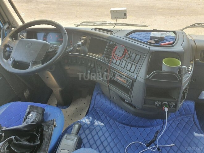 Volvo FH 460 2013, 1,200,000 km - 13.0 l - Bakı