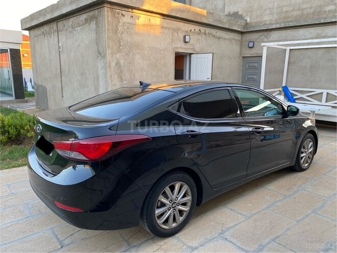 Hyundai Elantra 2015, 84,800 km - 1.8 l - Bakı