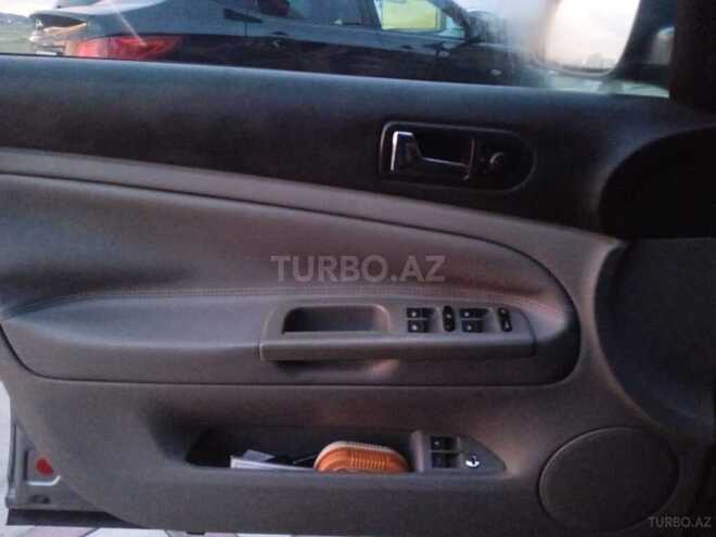 Volkswagen Passat 2004, 350,000 km - 1.8 l - Bakı