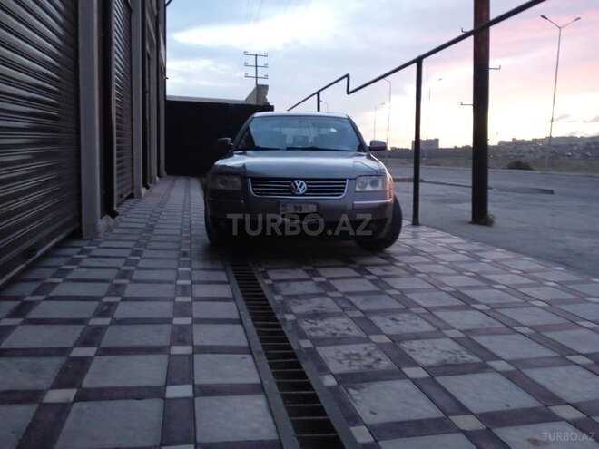Volkswagen Passat 2004, 350,000 km - 1.8 l - Bakı