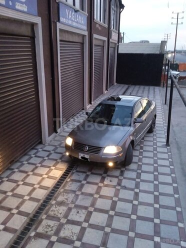 Volkswagen Passat 2004, 350,000 km - 1.8 l - Bakı