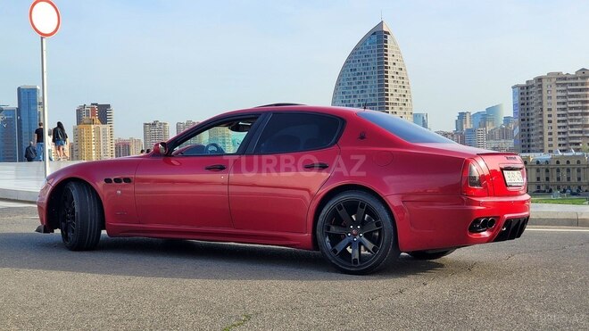 Maserati Quattroporte 2006, 110,000 km - 4.2 l - Bakı